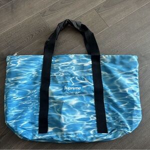 Supreme Ripple tote